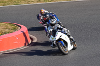 enduro-digital-images;event-digital-images;eventdigitalimages;mallory-park;mallory-park-photographs;mallory-park-trackday;mallory-park-trackday-photographs;no-limits-trackdays;peter-wileman-photography;racing-digital-images;trackday-digital-images;trackday-photos